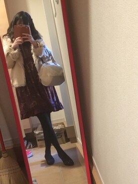 「axes femme（アクシーズファム）のアイテム（ハンドバッグ）」を使った、erinaさん（レディース・162cm）の冬コーディネート