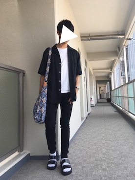 「アイテム（バングル/リストバンド）」を使った、じんさん（メンズ・169cm・20代）の夏コーディネート