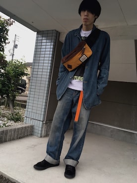 「アイテム（ボディバッグ/ウエストポーチ、イエロー系）」を使った、かとーだいきさん（メンズ・172cm）の春コーディネート