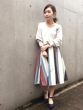 「ミディ丈スカート」｜もっちさん（レディース・158cm）の冬コーディネート