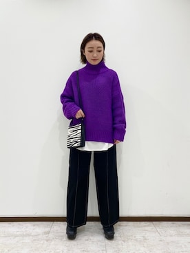 「パープル×黒」｜「アイテム（デニムパンツ）」を使った、もっちさん（レディース・158cm）の秋コーディネート