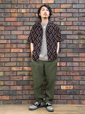 「アイテム（ドレスシューズ、グレー系）」を使った、-TSUKA-さん（メンズ・168cm）の春コーディネート