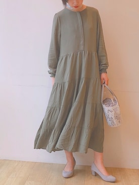 「アイテム（パンプス、グレー系）」を使った、niboshiさん（レディース・164cm）の春コーディネート