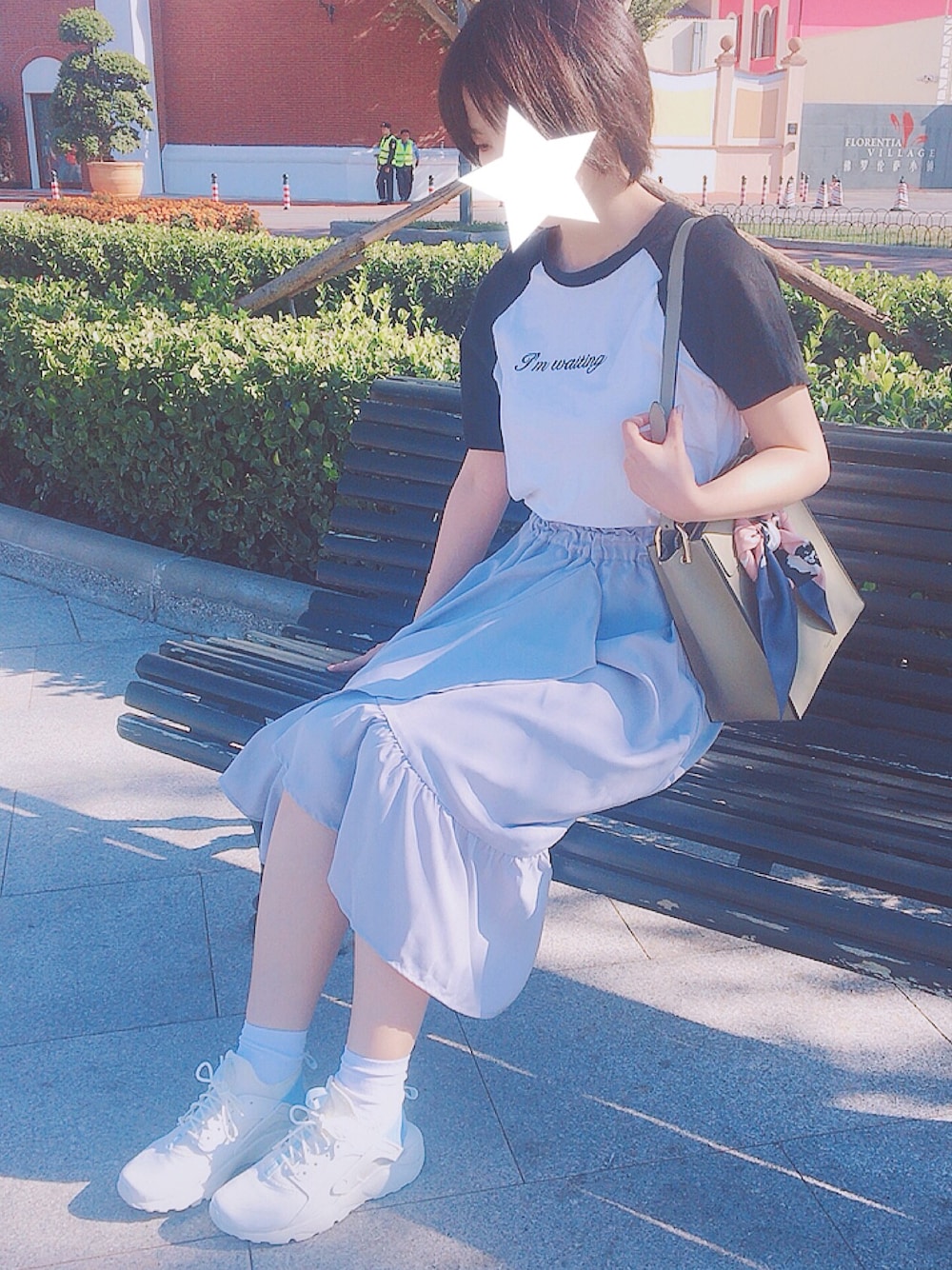 「秋のコーデ、ショートヘア、short hair、逛街啦」｜「merongshopのアイテム（Tシャツ/カットソー、ホワイト系）」を使った、DDDuck (ё)さん（レディース・163cm）の秋コーディネートの1枚目の写真