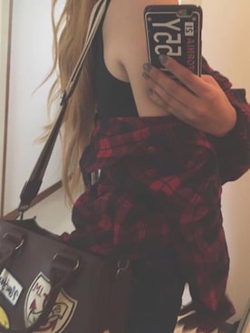 「MOUSSY（マウジー）のアイテム（PC・スマホグッズ/家電）」を使った、yssuyamさん（レディース・159cm）の秋コーディネート