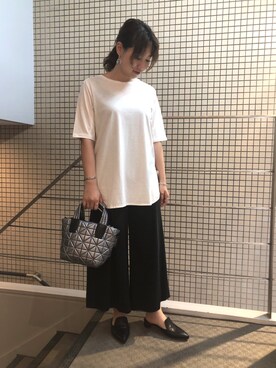 「VeeCollective（ヴィーコレクティブ）のアイテム」を使った、T.yukikoさん（レディース・157cm）の夏コーディネート