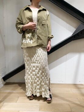 「HOLZWEILER（ホルツワイラー）のアイテム」を使った、T.yukikoさん（レディース・157cm）の春コーディネート