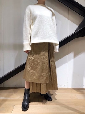 「EARIH（アーリ）のアイテム（スカート）」を使った、T.yukikoさん（レディース・156cm）の秋コーディネート