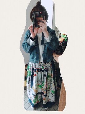 「リバーシブル」｜「アイテム（デニムジャケット）」を使った、somiさん（レディース・157cm）の春コーディネート