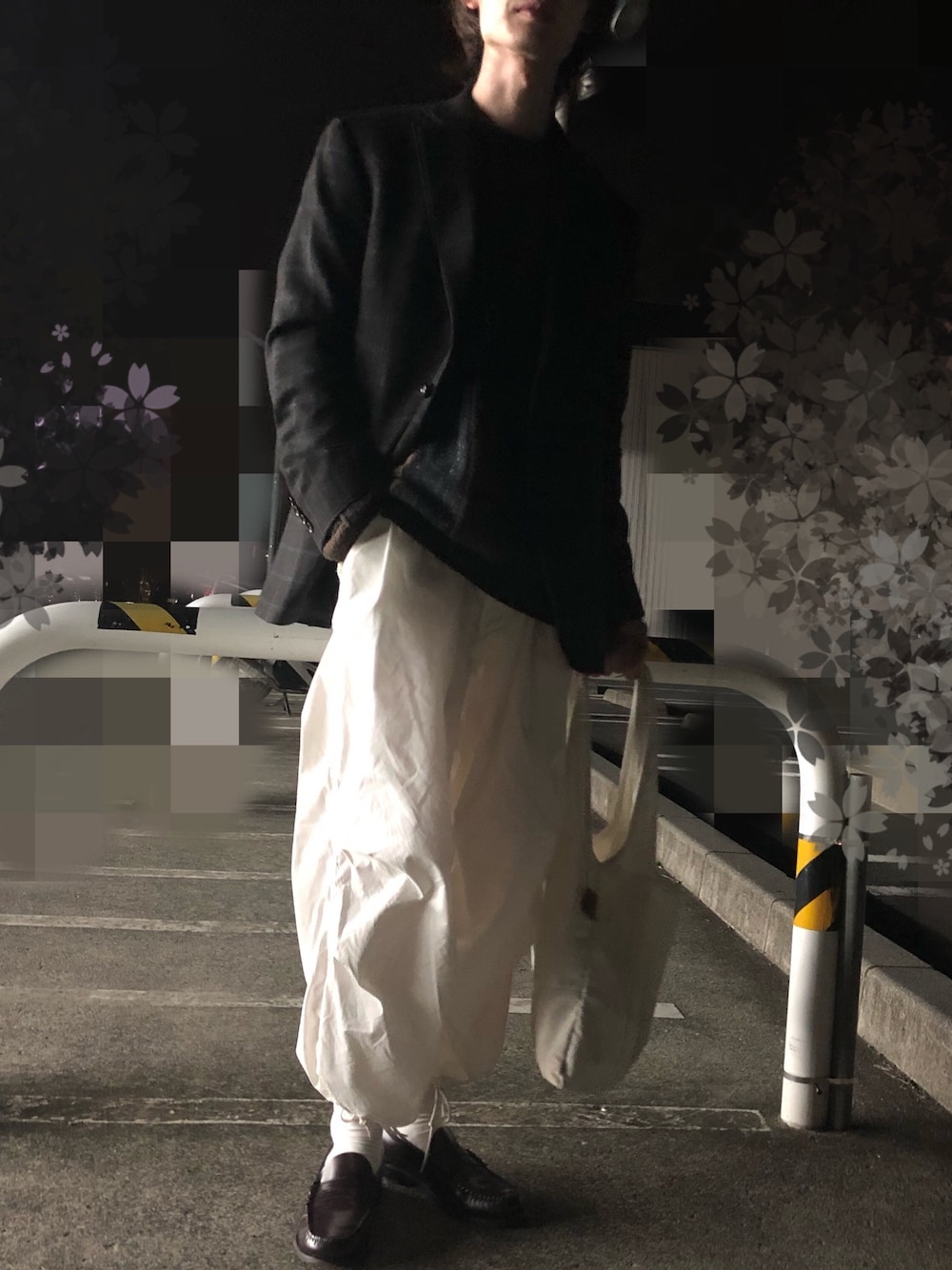 「usedのアイテム（テーラードジャケット、ブルー系）」を使った、諸葛亮さん（メンズ・180cm）の秋コーディネートの1枚目の写真