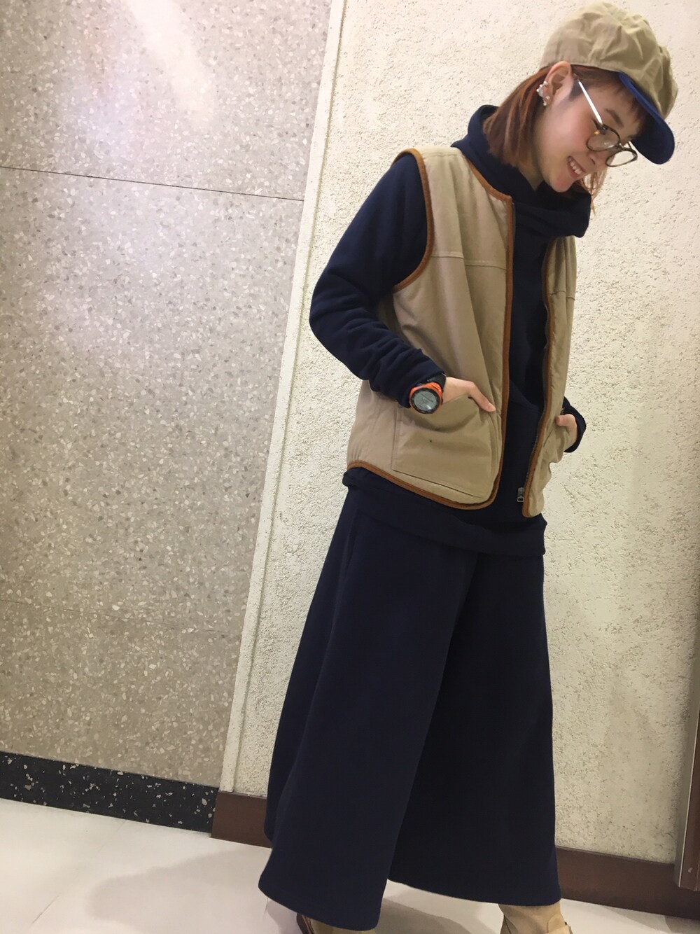 「スウェット、カジュアル、シンプル、キャップ、パーカー、ガウチョパンツ、ootd、オトナカジュアル、オールドベティーズ、グリーンボウル」｜「GREEN BOWLのGREEN BOWL Casquette/グリーンボウルキャスケット（キャスケット、ベージュ系）」を使った、doco.さん（レディース・163cm）の冬コーディネートの1枚目の写真