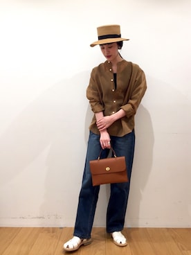 「AURALEE」｜Bshop有楽町ルミネ店 スタッフさん（レディース・165cm）の春コーディネート