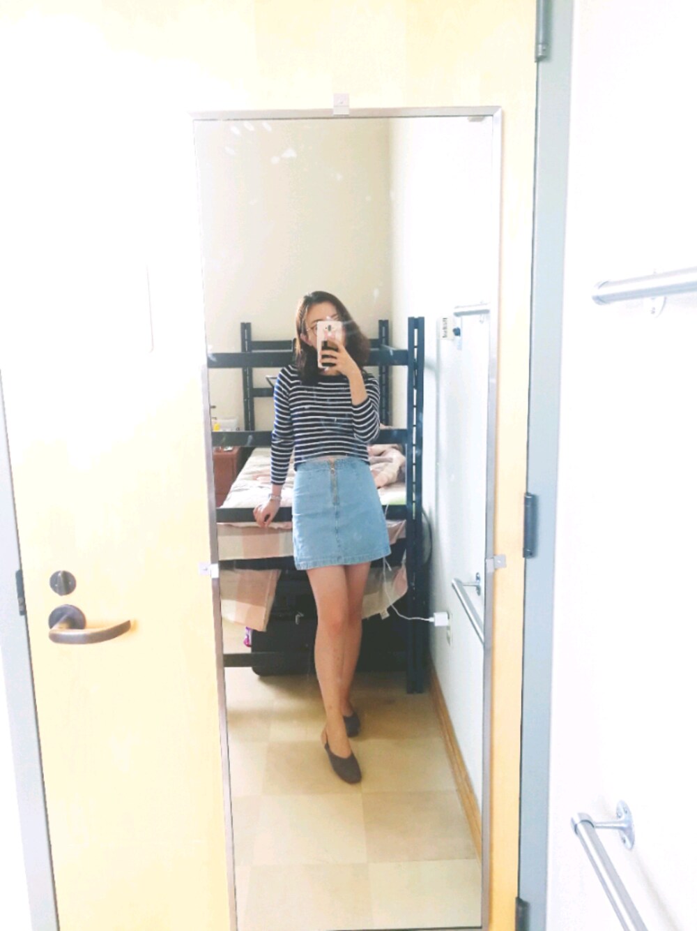 「秋服、学生風、休闲」｜「New lookのアイテム（デニムスカート、ブルー系）」を使った、JessyZNさん（レディース・165cm）の秋コーディネートの1枚目の写真