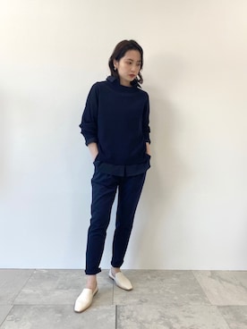 「インディヴィ」｜「アイテム（その他シューズ）」を使った、INDIVI(SHOP STAFF)さん（レディース・163cm）の冬コーディネート