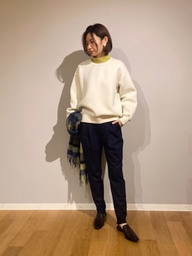 「インディヴィ」｜「アイテム（その他シューズ）」を使った、INDIVI(SHOP STAFF)さん（レディース・162cm）の冬コーディネート
