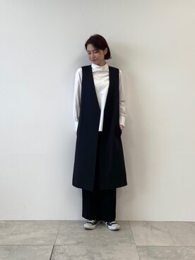 「ジレ」｜「アイテム（ノーカラーコート）」を使った、INDIVI(SHOP STAFF)さん（レディース・163cm）の冬コーディネート