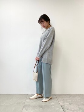 「インディヴィ」｜「アイテム（その他シューズ）」を使った、INDIVI(SHOP STAFF)さん（レディース・163cm）の冬コーディネート