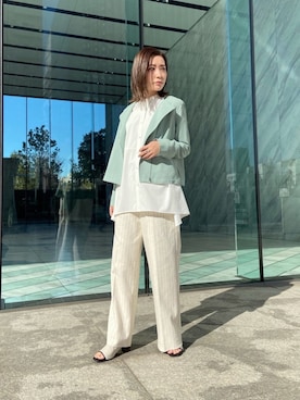 「ブルゾン」｜「アイテム（ノーカラーコート）」を使った、INDIVI(SHOP STAFF)さん（レディース・164cm）の冬コーディネート