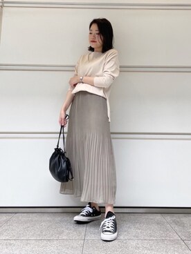 「インディヴィ」｜「アイテム（アンサンブル）」を使った、INDIVI(SHOP STAFF)さん（レディース・164cm）の春コーディネート