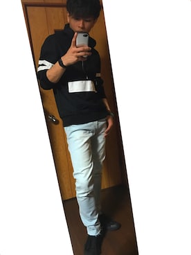 「SAAD（サード）のアイテム（アクセサリー）」を使った、ぐっちさん（メンズ・173cm）の春コーディネート