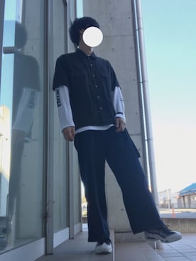 「袖プリント」｜「アイテム（腕時計）」を使った、さとうさん（メンズ・177cm）の冬コーディネート