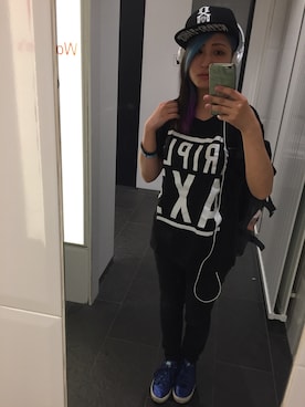 Eeezの希英美さんのコーディネート