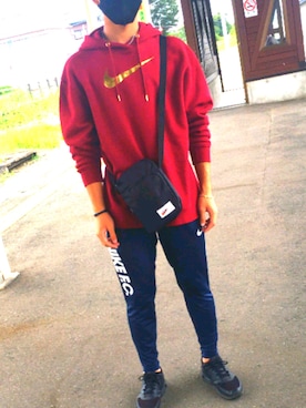 「NIKE(ナイキ)のアイテム(ショルダーバッグ)」を使った、taiyou616さん(メンズ・166cm)の春コーディネート