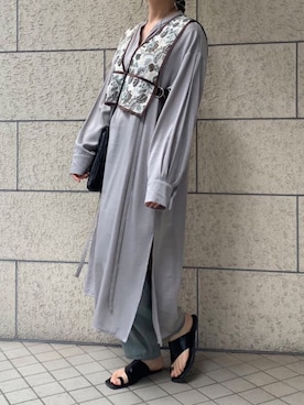 「サテンパンツ」｜「アイテム（シャツワンピース）」を使った、ななさん（レディース・163cm）の春コーディネート