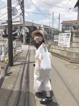 「flower」｜「アイテム（ジャンパースカート）」を使った、Rico.さん（レディース・150cm）の夏コーディネート