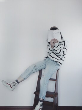 「UNIQLO（ユニクロ）のアイテム（デニムパンツ、その他）」を使った、野原神童侠さん（レディース）の冬コーディネート