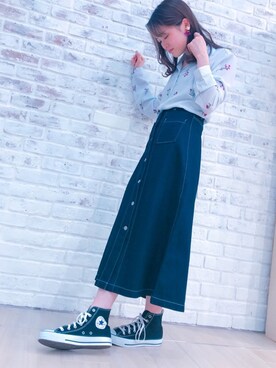 「FOREVER 21（フォーエバー トゥエンティーワン）のアイテム（シャツ/ブラウス、ブルー系）」を使った、mayu.cchanさん（レディース・157cm）の春コーディネート