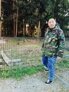 「stussy」｜キュウリガンさん（メンズ・175cm）の冬コーディネート