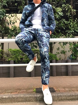 「アイテム（ブルゾン）」を使った、ABAHOUSE ONLINE MENSさん（メンズ・182cm・30代）の春コーディネート