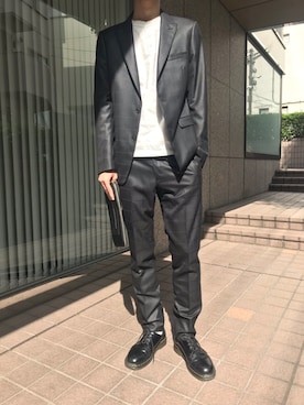 「アイテム（クラッチバッグ）」を使った、ABAHOUSE ONLINE MENSさん（メンズ・180cm）の秋コーディネート