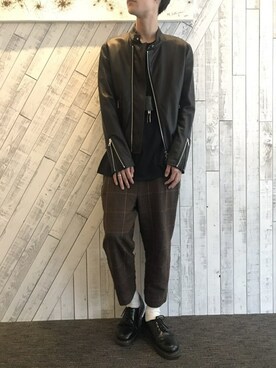 「DESIGNWORKS（デザインワークス）のアイテム（ジャケット/アウター）」を使った、ABAHOUSE ONLINE MENSさん（メンズ・180cm）の冬コーディネート