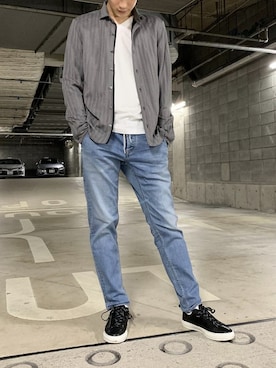 「buddy（バディ）のアイテム（スニーカー）」を使った、ABAHOUSE ONLINE MENSさん（メンズ・180cm）の秋コーディネート