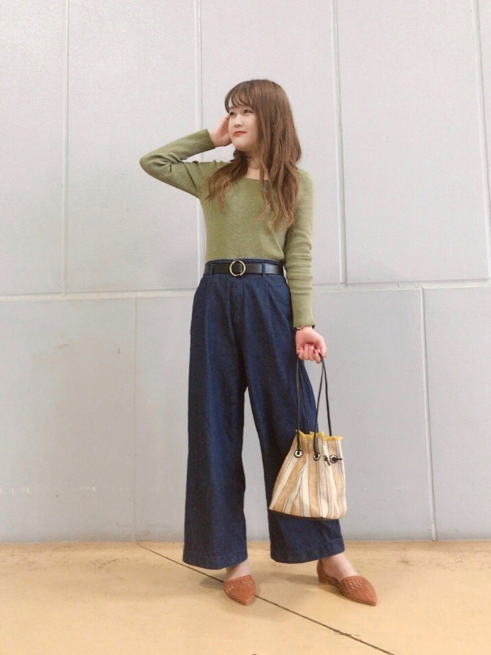 「2112、オリエンタルトラフィック(ORiental TRaffic)、WA ORiental TRaffic、セパレートパンプス、メッシュパンプス、巾着バッグ、春コーデ、ワイドパンツ、大人カジュアル、オトナ女子」｜「WA ORiental TRafficの春夏新作★メッシュセパレートパンプス★2112（パンプス、イエロー系）」を使った、ORientalTRaffic さんすて岡山店さん（レディース・152cm）の春コーディネートの1枚目の写真