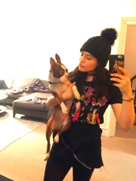 Monica Nearyさんのコーディネート