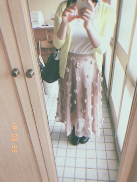 秋本芽依さんのコーディネート