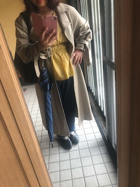 「coca（coca）（コカ）のアイテム（トレンチコート）」を使った、秋本芽依さん（レディース・154cm）の春コーディネート