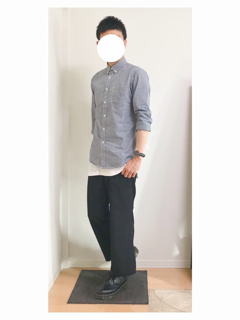 「シンプル、ワイドパンツ、ユニクロ、ootd、ギンガムチェック、UNIQLO、STUDIOUS、Dr.Martens、RAGEBLUE、Daniel Wellington」｜「NUMBER (N)INEの【NUMBER (N)INE】≪STUDIOUS限定≫別注ファインモダールレイヤードロングタンクトップ（タンクトップ、ホワイト系）」を使った、hiro_wearさん（メンズ・178cm）の春コーディネートの1枚目の写真