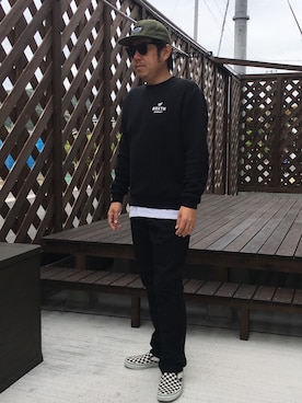 「BBQ」｜「アイテム（スリッポン）」を使った、だっちんさん（メンズ・173cm）の春コーディネート