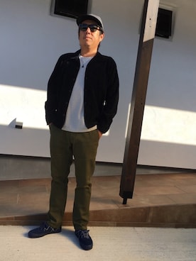 「BRIXTON（ブリクストン）のアイテム（パンツ）」を使った、だっちんさん（メンズ・173cm）の秋コーディネート
