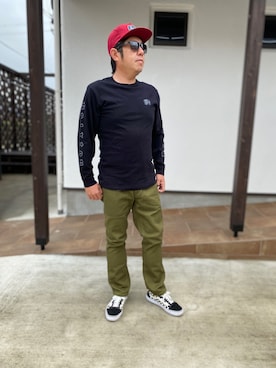 「BRIXTON（ブリクストン）のアイテム（パンツ）」を使った、だっちんさん（メンズ・173cm）の春コーディネート
