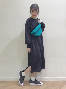 「ワンピース×スニーカー」｜「アイテム（その他）」を使った、めのさん（レディース・151cm）の冬コーディネート