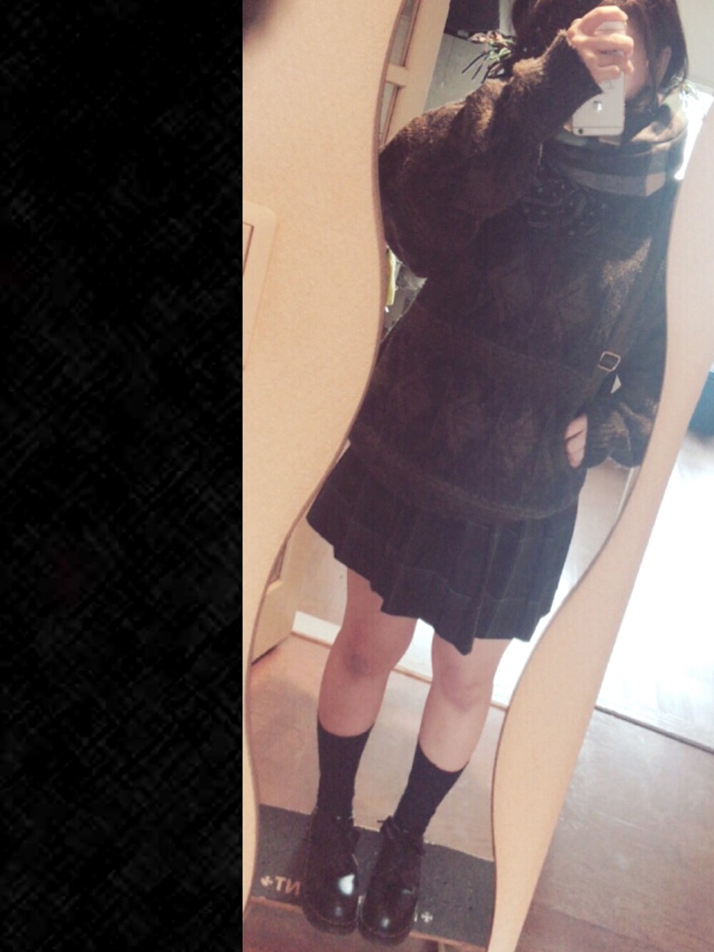 「学校、高校生、ニット」｜「鞄。のかばん。かわいい。お手紙。（バックパック/リュック、ブラック系）」を使った、ちゃんさなさん（レディース・153cm）の冬コーディネートの1枚目の写真