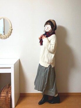 「studio CLIP（スタディオクリップ）の3ゲージケーブル2WAYニットプルオーバー[WEB限定プラスサイズ]（ニット/セーター、ホワイト系）」を使った、𝕂𝕒𝕋（きゃっと）さん（レディース・150cm）の秋コーディネート