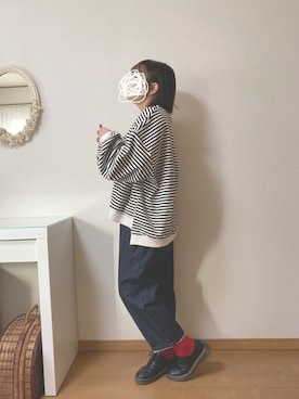 「classicalelf（クラシカルエルフ）のゆったりルーズシルエット バルーンスリーブボーダー柄トレーナー(長袖)（スウェット、ブラック系）」を使った、𝕂𝕒𝕋（きゃっと）さん（レディース・150cm）の冬コーディネート