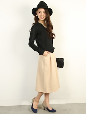 「アイテム（スラックス、ベージュ系）」を使った、フェリーニさん（レディース・156cm）の冬コーディネート