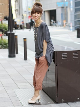 「FELLINI（フェリーニ）のアイテム」を使った、フェリーニさん（レディース・166cm）の春コーディネート